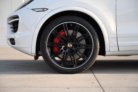 2012 PORSCHE CAYENNE SUV M4851 TURBO