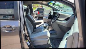 2015 Toyota Sienna Le Minivan 4d - Image 26