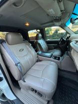 2002 CHEVROLET AVALANCHE 2500 SPORT UTILITY PICKUP 4D