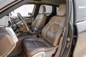 2013 Porsche Cayenne - Image 4