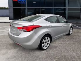 2013 Hyundai Elantra Limited Sedan 4d - Image 5