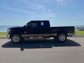 2013 FORD F250 SUPER DUTY CREW CAB PICKUP V8, TURBO DSL, 6.7L LARIAT PICKUP 4D 6 3/4 FT