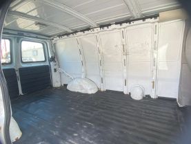 2012 GMC SAVANA 2500 CARGO CARGO V8, FLEX FUEL, 4.8 LITER VAN 3D