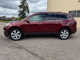 2017 CHEVROLET TRAVERSE SUV V6, 3.6 LITER LT SPORT UTILITY 4D