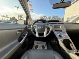 2013 TOYOTA PRIUS FOUR HATCHBACK 4D