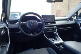 2021 TOYOTA RAV4 HYBRID SUV 4-CYL, HYBRID, 2.5 LITER XLE SPORT UTILITY 4D