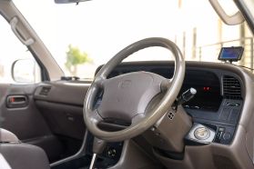 1995 TOYOTA HIACE VAN 1KZ-TE SUPER CUSTOM LIMITED
