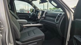 2025 Ram 1500 Quad Cab - Image 8