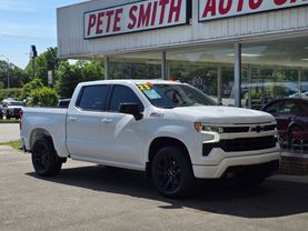 2023 Chevrolet Silverado 1500 Crew Cabrst Pickup 4d 5 3/4 Ft - Image 5