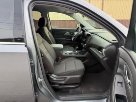 2020 CHEVROLET TRAVERSE SUV V6, 3.6 LITER LS SPORT UTILITY 4D