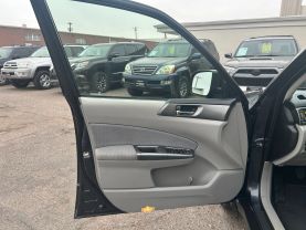 2011 SUBARU FORESTER SUV 4-CYL, PZEV, 2.5 LITER 2.5X PREMIUM SPORT UTILITY 4D