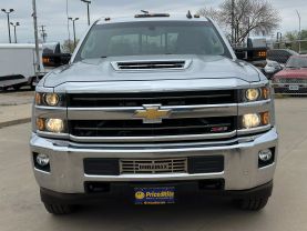 2018 CHEVROLET SILVERADO 2500 HD CREW CAB PICKUP V8, TURBO DIESEL, 6.6 LITER LTZ PICKUP 4D 6 1/2 FT