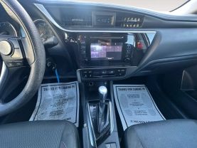 2018 Toyota Corolla Le Sedan 4d - Image 11