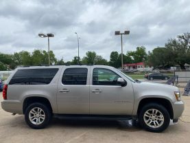 2009 CHEVROLET SUBURBAN 1500 SUV V8, FLEX FUEL, 5.3 LITER LT SPORT UTILITY 4D