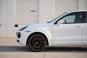 2012 PORSCHE CAYENNE SUV M4851 TURBO