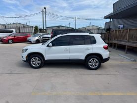 2016 VOLKSWAGEN TIGUAN SUV 4-CYL, TURBO, 2.0 LITER 2.0T S SPORT UTILITY 4D at Motors On Wheels - used car dealership in Houston, Texas.