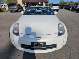 2009 NISSAN 350Z