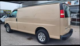 2014 Chevrolet Express 1500 Cargo Van 3d - Image 3