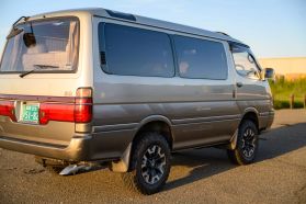 1995 TOYOTA HIACE VAN 1KZ-TE SUPER CUSTOM LIMITED