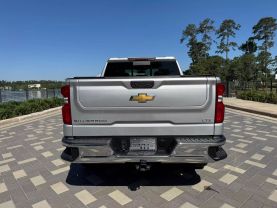 2021 CHEVROLET SILVERADO 1500 CREW CAB PICKUP V8, ECOTEC3, DFM, 5.3 LITER LTZ PICKUP 4D 5 3/4 FT