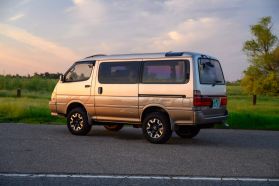 1995 TOYOTA HIACE VAN 1KZ-TE SUPER CUSTOM LIMITED