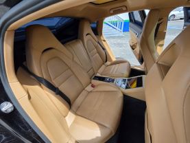2018 PORSCHE PANAMERA