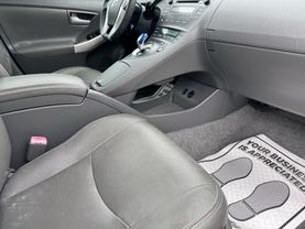 2010 TOYOTA PRIUS HATCHBACK 4-CYL, HYBRID, 1.8 LITER III HATCHBACK 4D