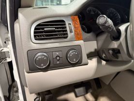 2007 CHEVROLET TAHOE SUV V8, FFV, 5.3 LITER LT SPORT UTILITY 4D