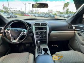 2014 Ford Explorer - Image 14