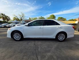 2012 TOYOTA CAMRY SEDAN 4-CYL, HYBRID, 2.5 LITER LE HYBRID SEDAN 4D