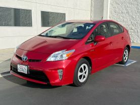 2013 TOYOTA PRIUS FOUR HATCHBACK 4D