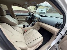 2012 TOYOTA VENZA WAGON V6, 3.5 LITER LE WAGON 4D