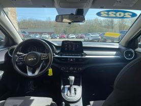 2022 KIA FORTE SEDAN 4-CYL, 2.0 LITER LXS SEDAN 4D - Gesner Auto Inc in Taunton, MA, 41.88613, -71.14527