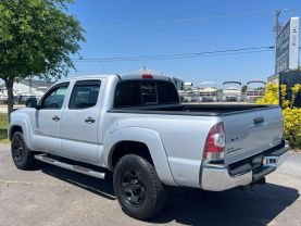 2013 Toyota Tacoma Double Cab Pickup 4d 5 Ft - Image 4