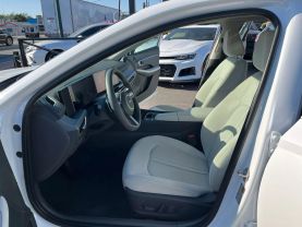 2024 HYUNDAI SONATA SEDAN - AUTOMATIC -  V & B Auto Sales