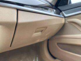 2011 Bmw 5 Series - Image 11