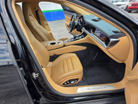 2018 PORSCHE PANAMERA