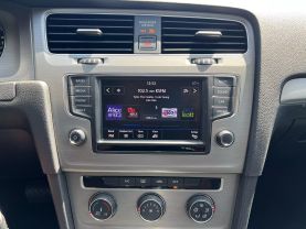 2017 VOLKSWAGEN GOLF