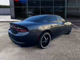 2019 Dodge Charger Sxt Sedan 4d - Image 5
