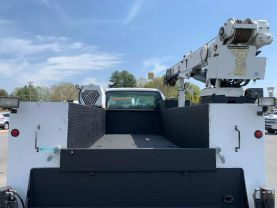 2004 FORD F-650 SUPER DUTY NON CDL MECHANIC CRANE TRUCK 7,500 LBS IMT CRANE MECHANIC CRANE TRUCK 7.2L L6 DIESEL F650 REGULAR CAB - Eddies Auto Sales