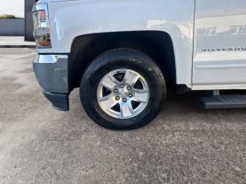 2016 Chevrolet Silverado 1500 Crew Cab Lt Pickup 4d 5 3/4 Ft - Image 13
