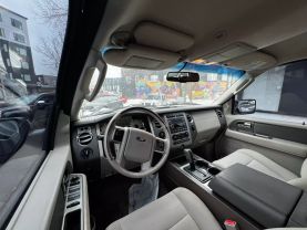 2012 Ford Expedition El - Image 11