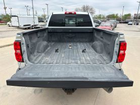 2018 CHEVROLET SILVERADO 2500 HD CREW CAB PICKUP V8, TURBO DIESEL, 6.6 LITER LTZ PICKUP 4D 6 1/2 FT