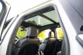 2012 PORSCHE CAYENNE SUV M4851 TURBO