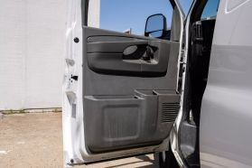 2014 Chevrolet Express 3500 Cargo - Image 41