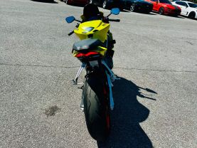 2022 APRILIA RS 660 SPORTBIKES - -