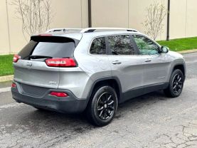 2017 JEEP CHEROKEE SUV 4-CYL, 2.4 LITER LATITUDE SPORT UTILITY 4D
