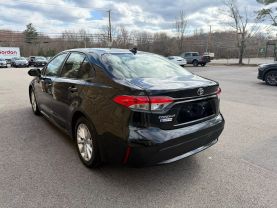 2022 TOYOTA COROLLA SEDAN 4-CYL, 1.8 LITER LE SEDAN 4D - Gesner Auto Inc in Taunton, MA, 41.88613, -71.14527
