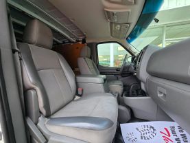 2017 Nissan Nv3500 Hd Cargosl Van 3d - Image 12