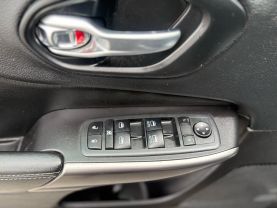 2020 JEEP CHEROKEE SUV 4-CYL, ZERO EVAP, 2.4 LITER LATITUDE PLUS SPORT UTILITY 4D
